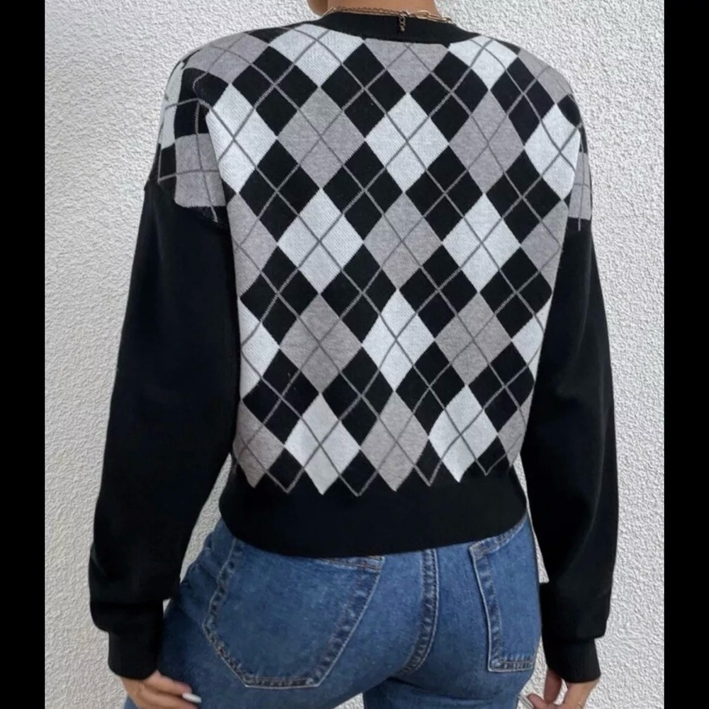 Shein Womens S Argyle Sweater Drop Shoulder Gray Black - Picture 2 of 8